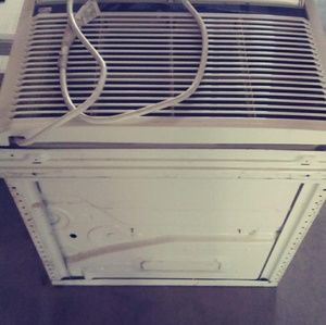 Gently used air conditioner